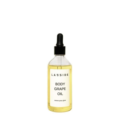Szklana buteleczka z winogronowym olejkiem do ciała Body Grape Oil marki Labside